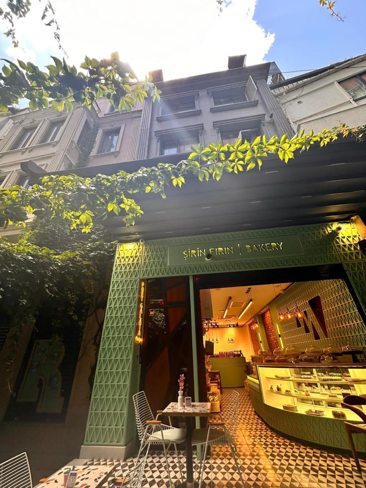 Port Galata Suites Istanbul Bagian luar foto